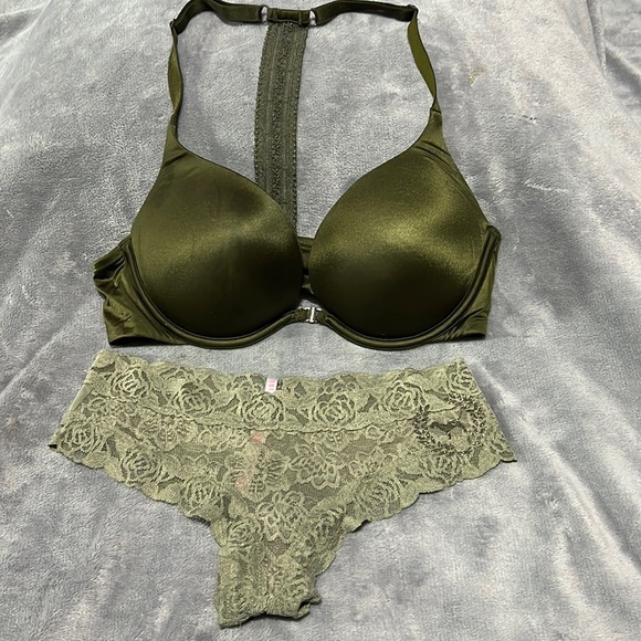Victoria’s Secret Olive Green Bra and Pantie Set - Picture 1 of 11